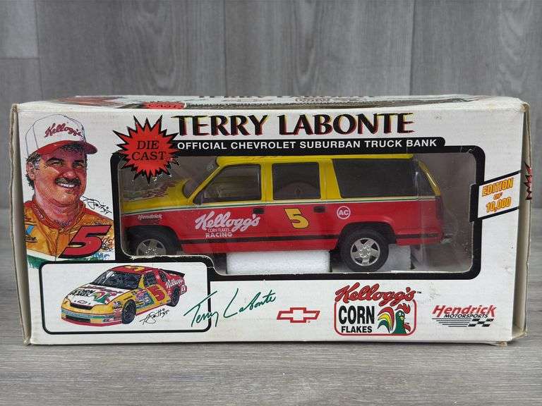 Terry Labonte #5 Kellogg’s Chevrolet Suburban Truck Bank, 1/25, Collector Edition, Brookfield Collectors Guild