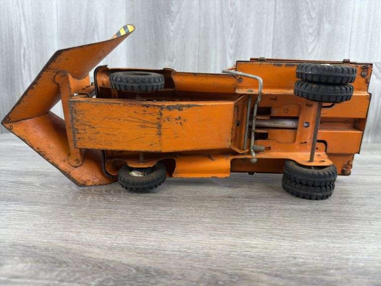 State Hi-Way Dept. Plow/Dump Truck, 17 1/2” Long
