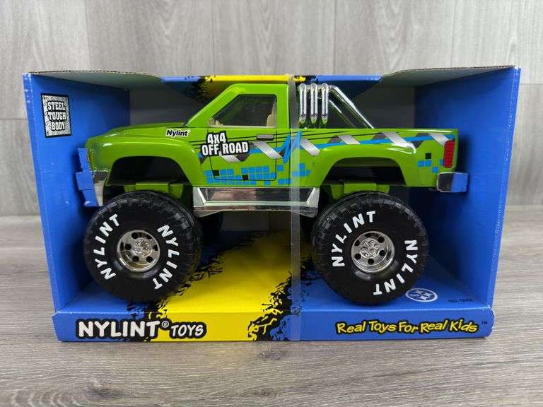 4x4 Off Road Jumbo Pickup, 12” Long, Nylint Toys