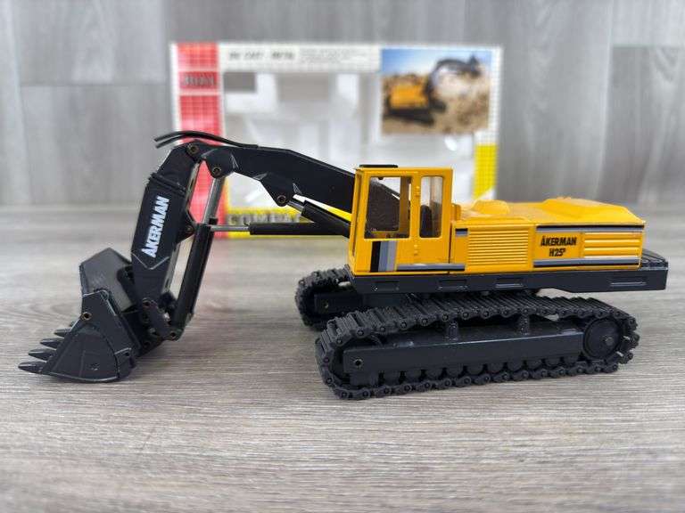 Akerman H25DFS Excavator, 1/50, Joal