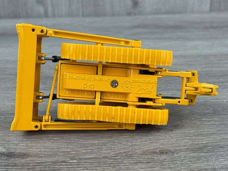 Caterpillar D10N Chain Tractor, 1/70, Joal