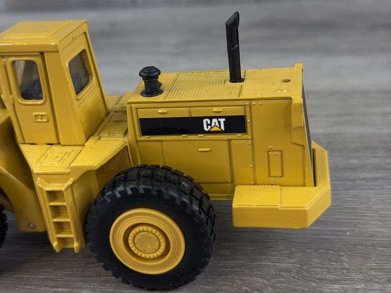 Caterpillar 988B Wheel Loader, 1/50, Ertl
