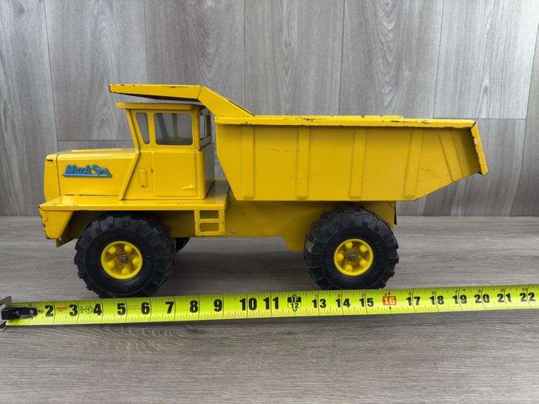 Mack Dump Truck, Buddy L, 19” Long