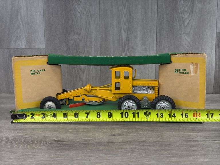 Hubley Road Grader, 13” Long, Original Box, No. 1951