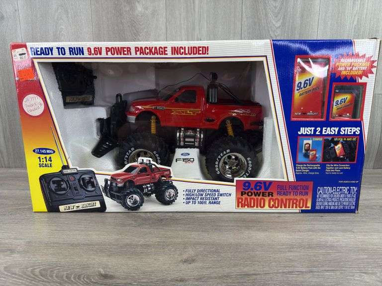 Ford F150 XLT 4x4 RC Truck, 1/14, New Bright Quality Toys