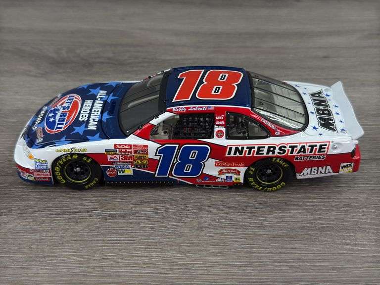 Bobby Labonte #18 Interstate Batteries/Let’s Roll 2002 Grand Prix Stock Car, 1/24, Limited Edition, Action 10th Anniversary
