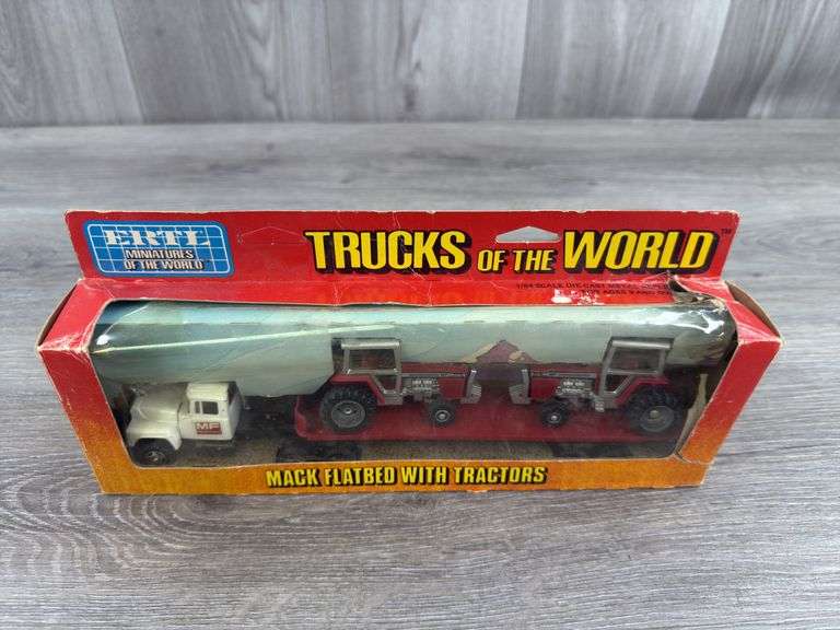 Mack Massey Ferguson Flatbed W/2-2775 WF Tractors, 1/64, Ertl