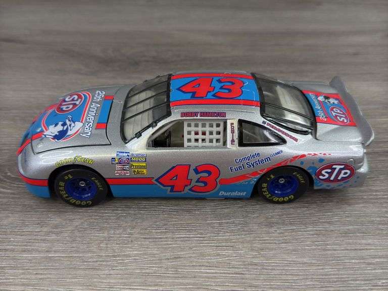 Bobby Hamilton #43 STP 25th Anniversary Pontiac Grand Prix Stock Car, 1/24, 1996 Limited Edition, 1 Of 3,500, Action