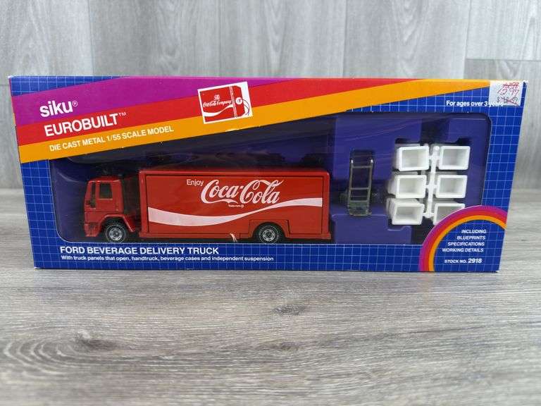 Ford Coca-Cola Beverage Delivery Truck, 1/55, Siku