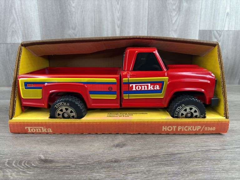 Tonka Hot Pickup, 14 1/2” Long
