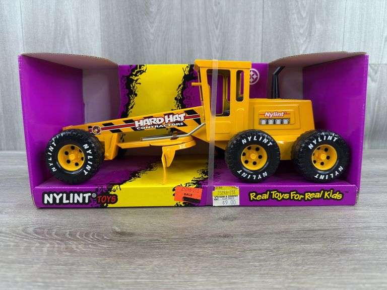 Hard Hat Contractors Road Grader, 14 1/2” Long