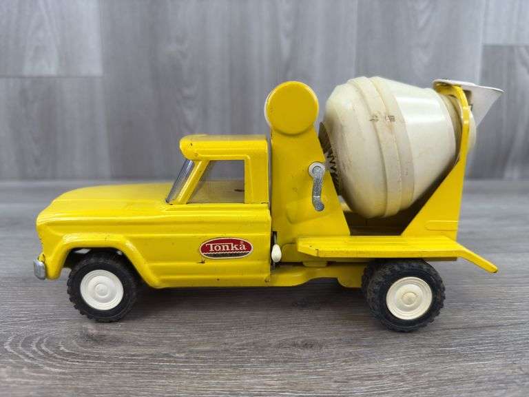 Tonka Jeep Cement Mixer Truck, 10” Long