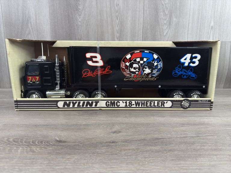 Dale Earnhardt Sr. #3 & Richard Petty #43 7 Time Champions GMC 18-Wheeler, Nylint, 21” Long