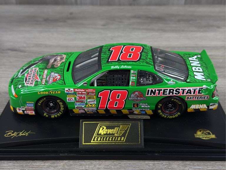 Bobby Labonte #18 Interstate Batteries/Jurassic Park III 2001 Pontic Grand Prix Stock Car, 1/24, Certificate Of Authenticity, 1 Of 3,120, Revell Collection