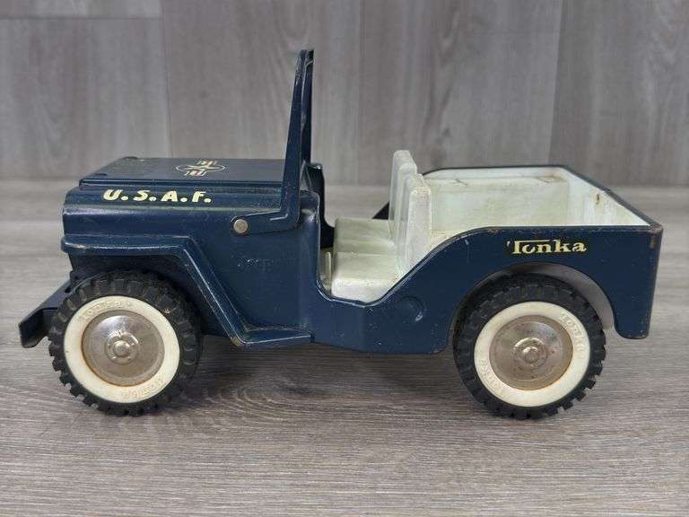 Tonka Jeep U.S.A.F. Truck, 10” Long, Missing Parts