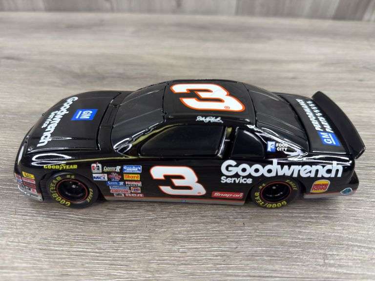 Revell Select Plus - Dale Earnhardt Sr #3 Goodwrench Service Plus Oreo - échelle 1:24 - NEUF