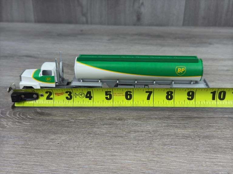 BP Oil Tanker Truck, 10” Long, Winross, Original Shipping Box