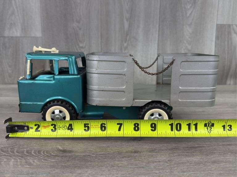Structo Delivery Truck, 13” Long