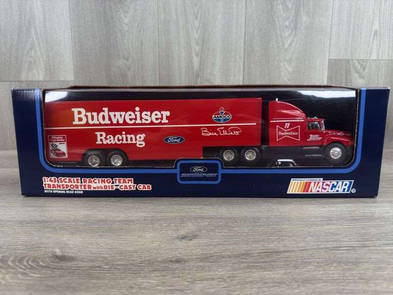 Budweiser Racing Team Transporter, 1/43, Racing Champions