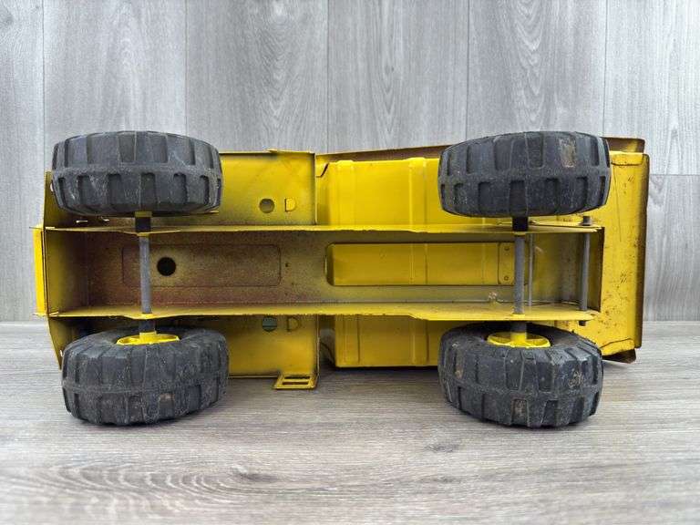 Mack Dump Truck, Buddy L, 19” Long