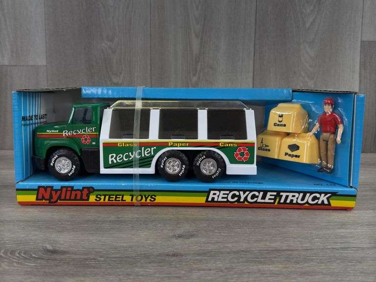 Nylint Recycle Truck, 10” Long, Nylint Steel Toys, No. 129