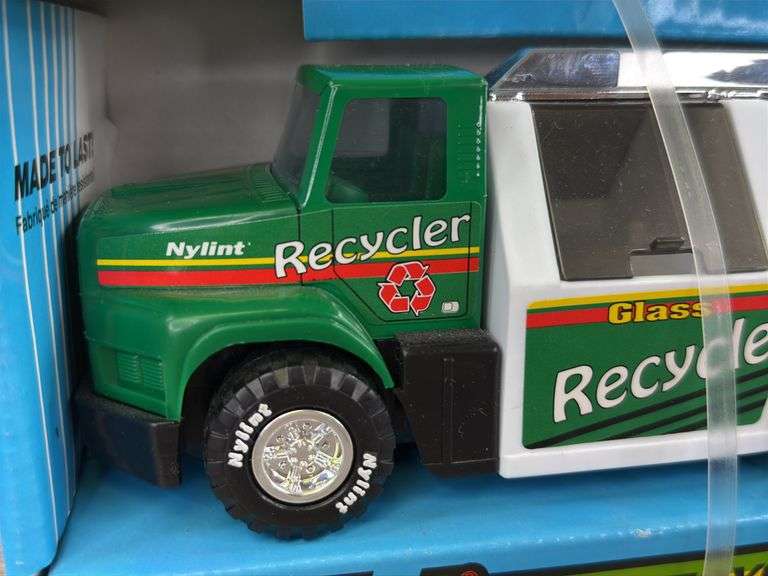 Nylint Recycle Truck, 10” Long, Nylint Steel Toys, No. 129