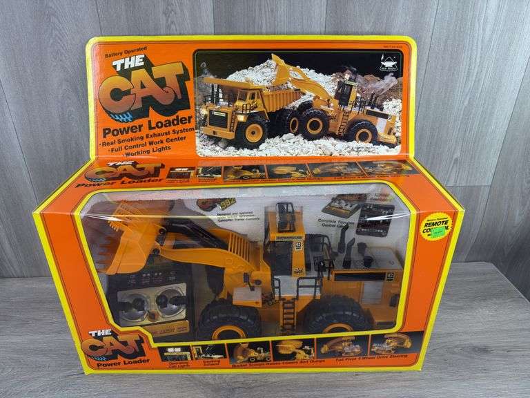 The Cat RC Power Loader, 21” Long, New Bright