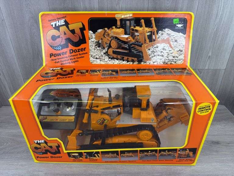 The Cat RC Power Dozer, 19” Long, New Bright