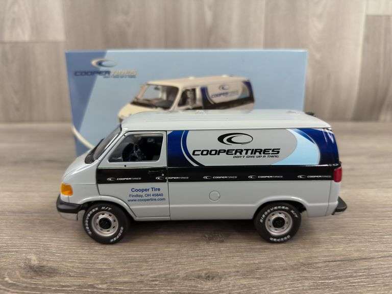 Dodge Ram 1500 Cooper Tires Service Panel Van, 1/25, First Gear