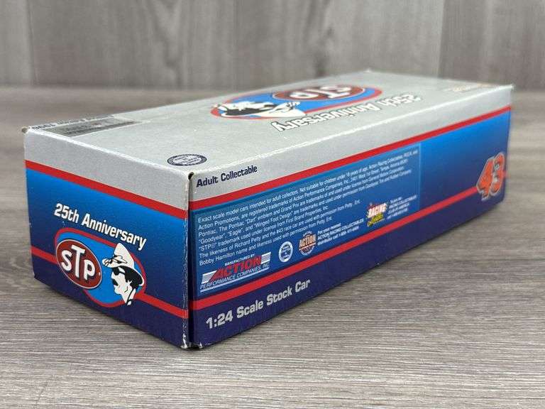 Bobby Hamilton #43 STP 25th Anniversary Pontiac Grand Prix Stock Car, 1/24, 1996 Limited Edition, 1 Of 3,500, Action