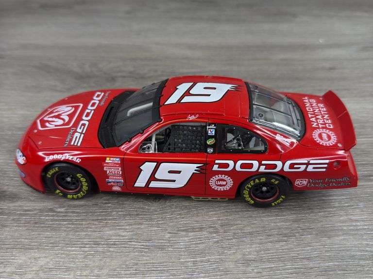 Casey Atwood #19 Dodge 2001 Intrepid R/T Clear Window Bank, 1/24, Limited Edition, #121/1200, Action
