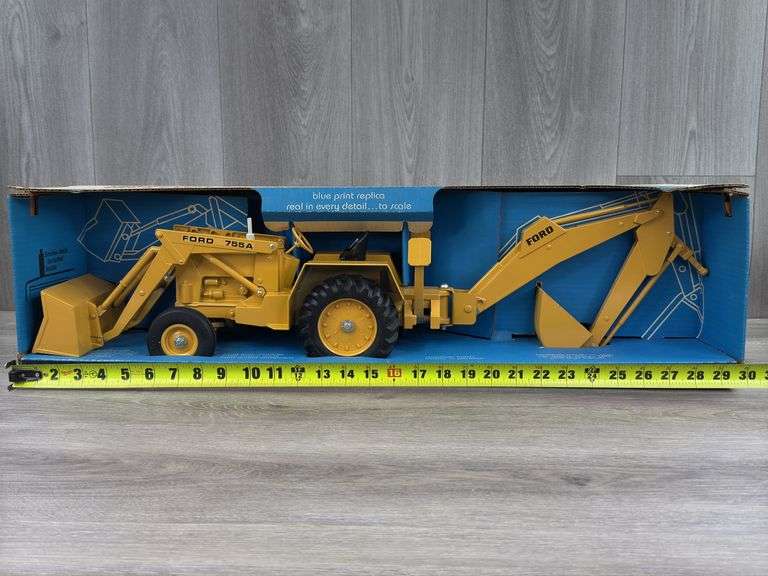 Giant Ford 755A Tractor/Loader/Backhoe, 1/12, Ertl, No. 820