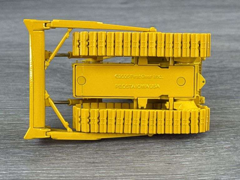 International TD15 Crawler W/Blade, 1/50, First Gear