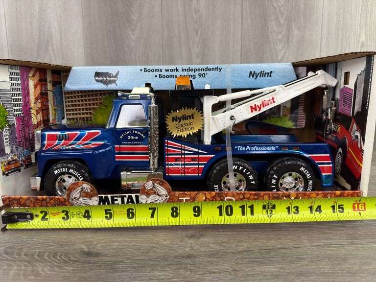 Nylint Towing & Recovery Twin Boom Wrecker, 16” Long