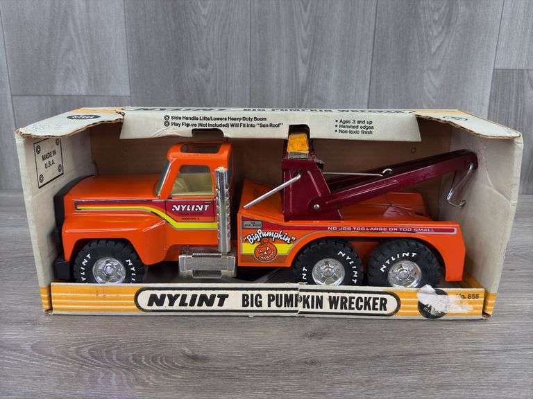 Nylint Big Pumpkin Wrecker, 16” Long, Light & Muffler Are Broken