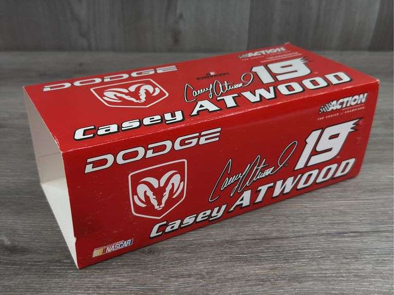 Casey Atwood #19 Dodge 2001 Intrepid R/T Clear Window Bank, 1/24, Limited Edition, #121/1200, Action