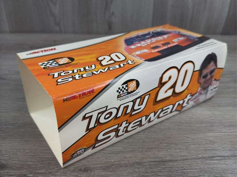 Tony Stewart #20 Home Depot 2000 Pontiac Grand Prix Stock Car, 1/24, Limited Edition, Action