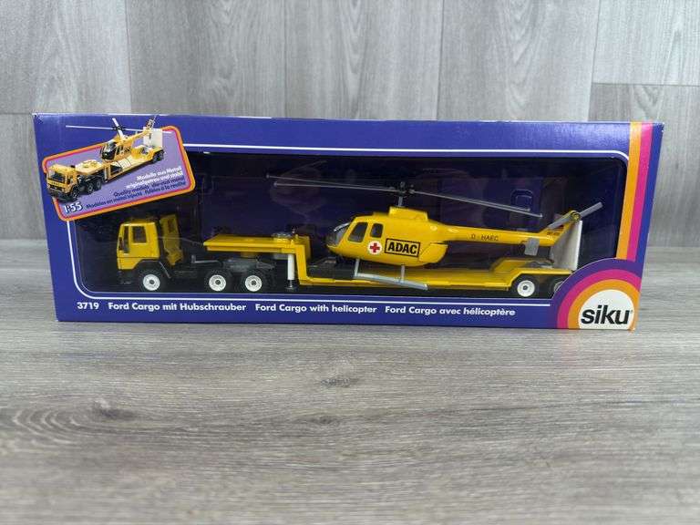 Ford Cargo W/Helicopter, 1/55, Siku