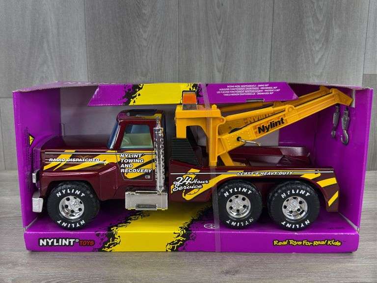 Nylint Towing & Recovery Wrecker, 16” Long, No. 866