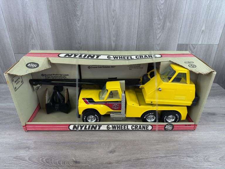 Nylint Sand & Gravel 6-Wheel Crane, 23” Long