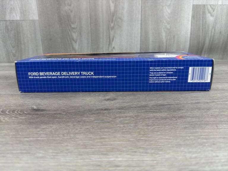 Ford Coca-Cola Beverage Delivery Truck, 1/55, Siku