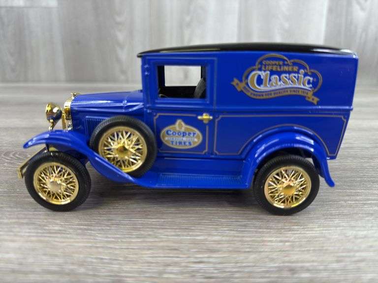 1931 Ford Cooper Tires Panel Truck Bank, 1/25, Limited Edition