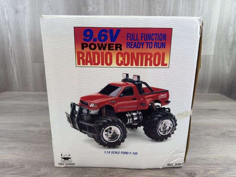 Ford F150 XLT 4x4 RC Truck, 1/14, New Bright Quality Toys