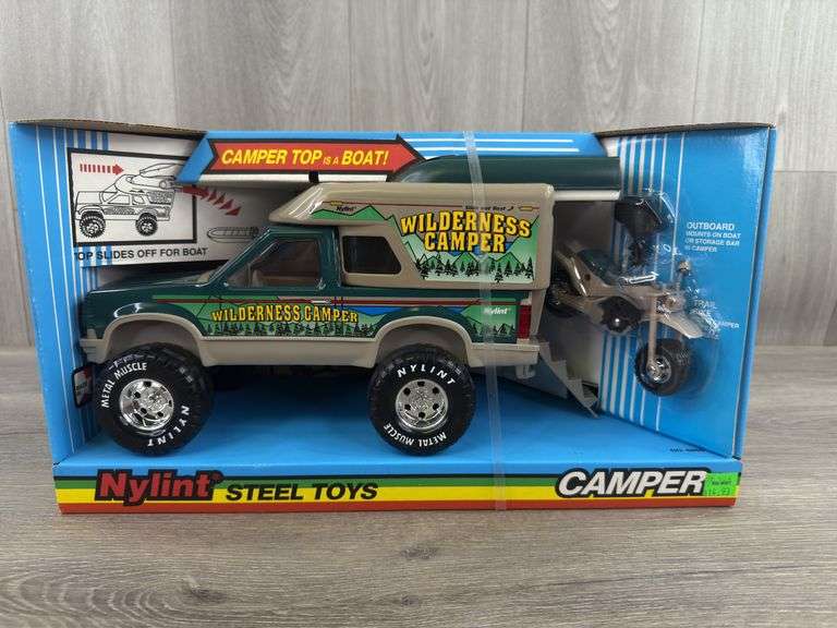 Wilderness Camper, 13” Long, Nylint, Metal Muscle