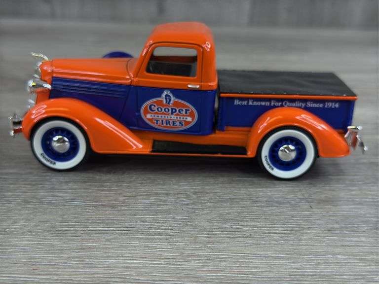 1936 Dodge Cooper Tires Pickup Bank, 1/25, Limited Edition