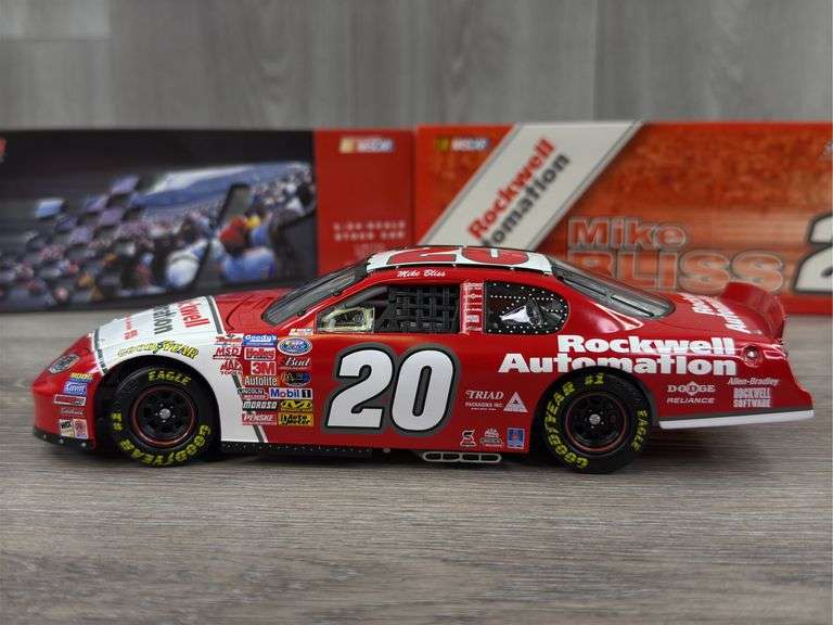 Mike Bliss #20 Rockwell Automation 2003 Monte Carlo Club Car, 1/24, Limited Edition, #464/600, Action