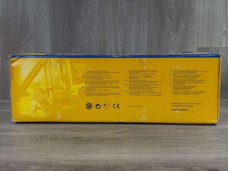 Bruder Container Service Truck, 1/16