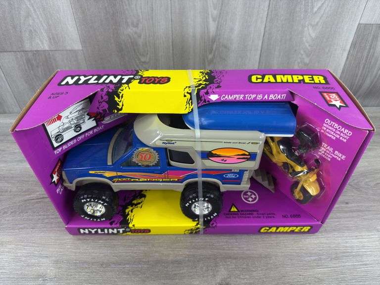 Ford Ranger Sport Camper, 13” Long, Nylint Toys
