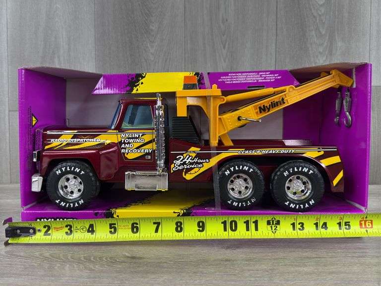Nylint Towing & Recovery Wrecker, 16” Long, No. 866