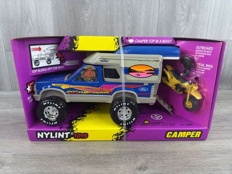 Ford Ranger Sport Camper, 13” Long, Nylint Toys